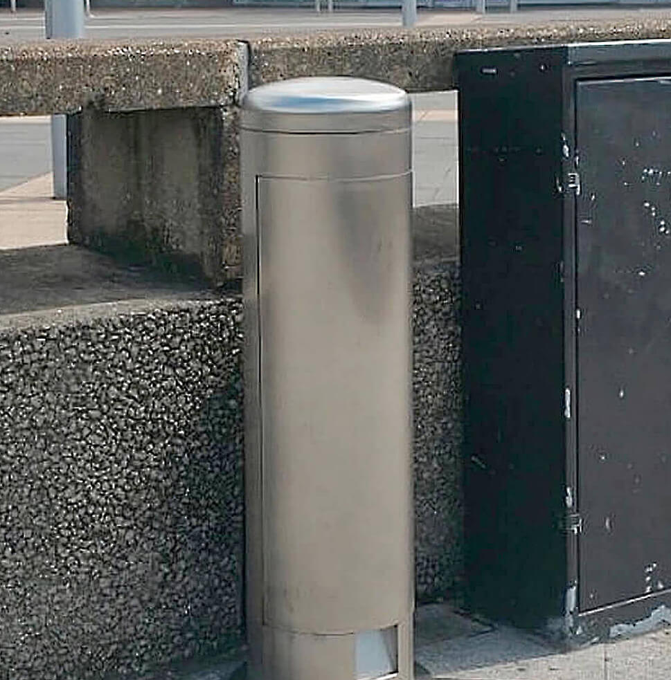 Pop Up Power Supplies Power Bollards