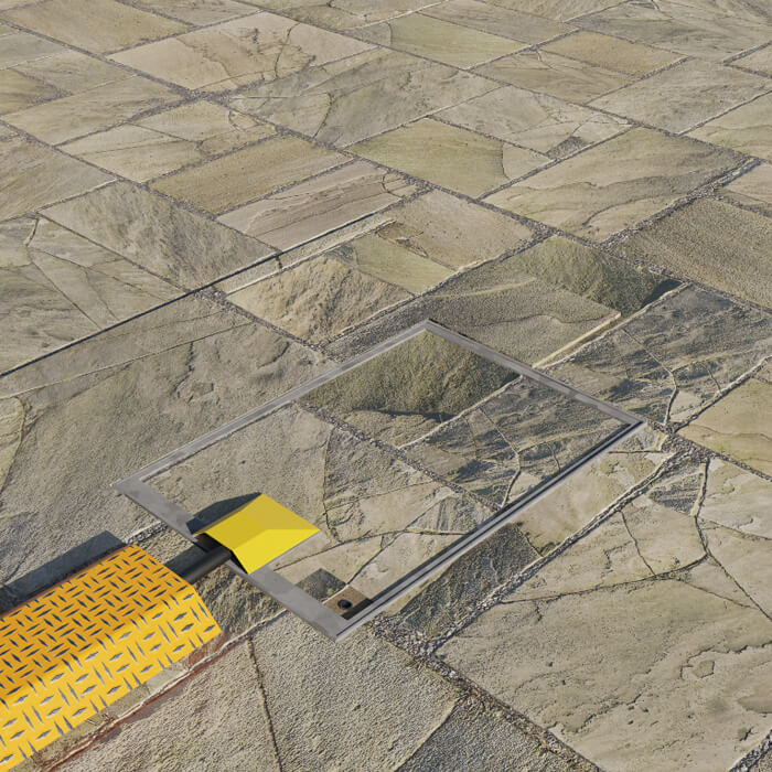 IN GROUND UNIT CLOSED WITH FLAG STONE INLAY