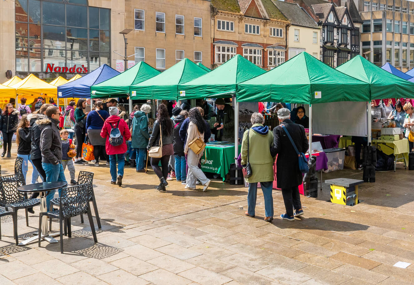 Pop up unit in market setting